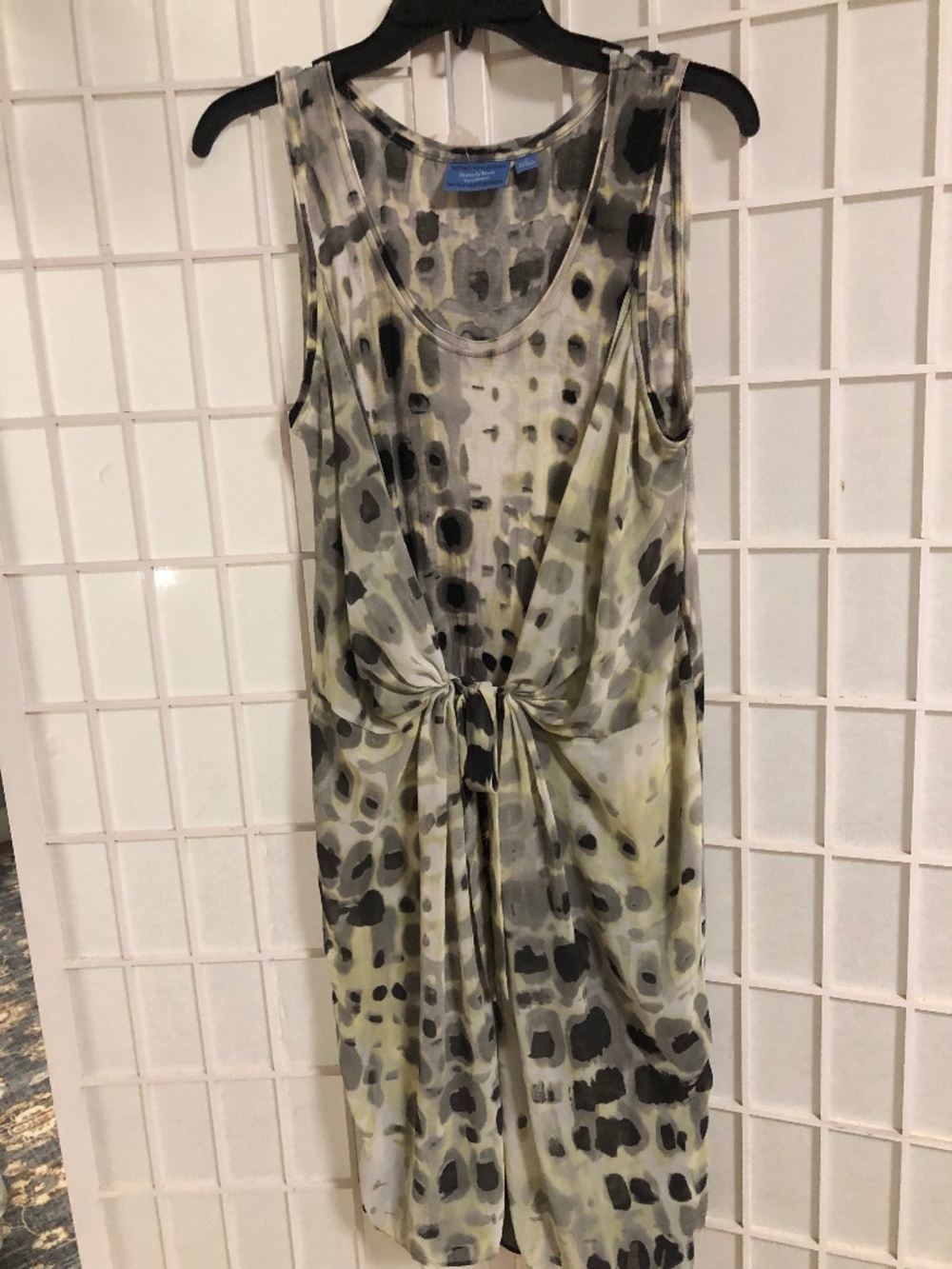 Simple Vera Vera Wang Sleeveless Slip On Size M Dress Front Knot